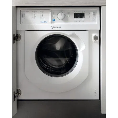 Waschmaschine Einbau Indesit 7kg 1200U. 