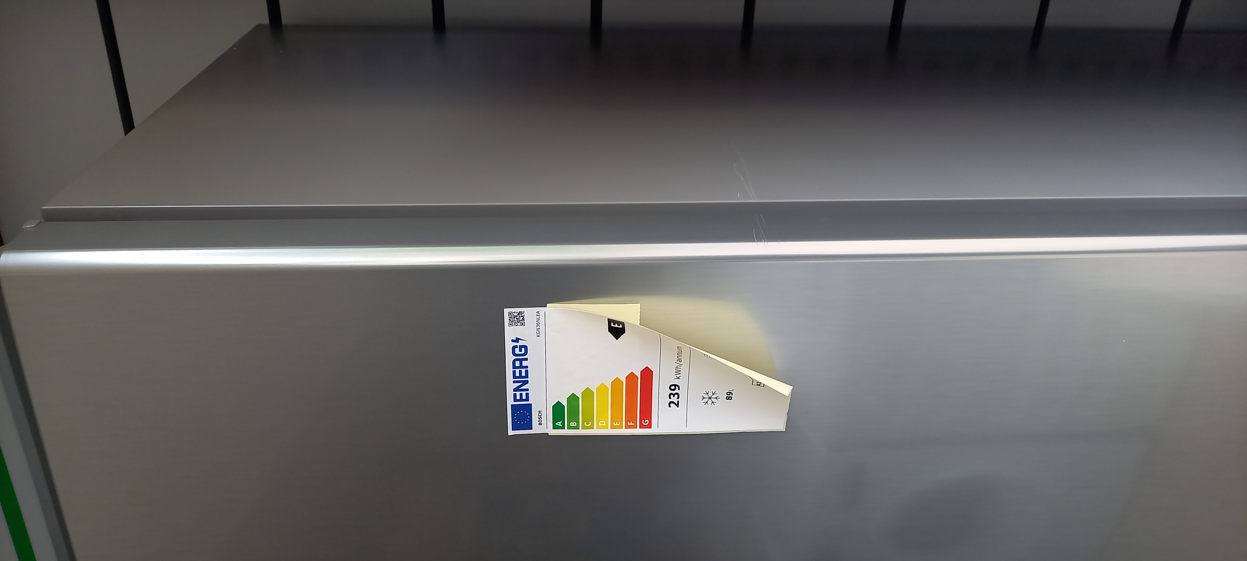 KÜHL-KOMBI 302LT CL.E (A++) NOFROST INOXLOOK. KÜHL-KOMBI 302LT CL.E (A++) NOFROST INOXLOOK.